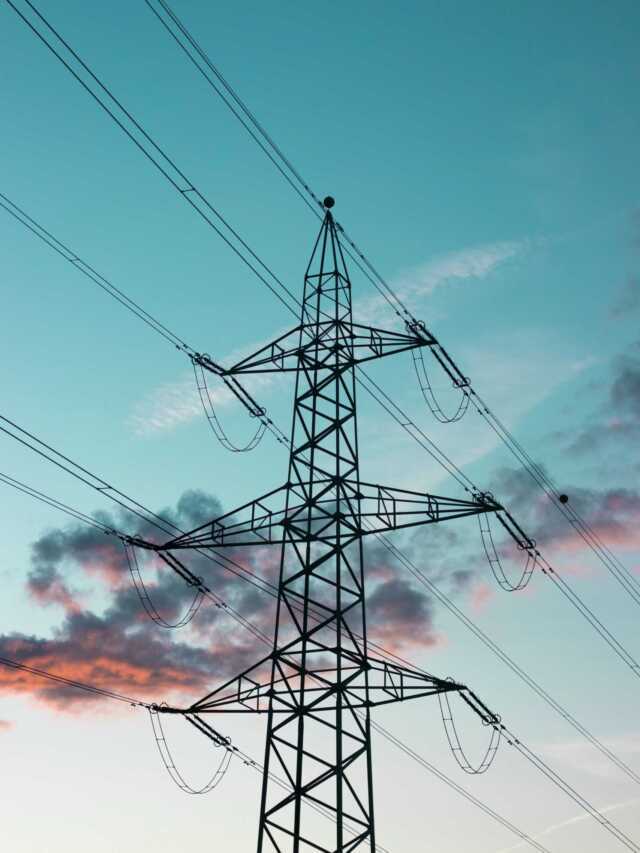 Power outages in Oregon can make fires less dangerous.